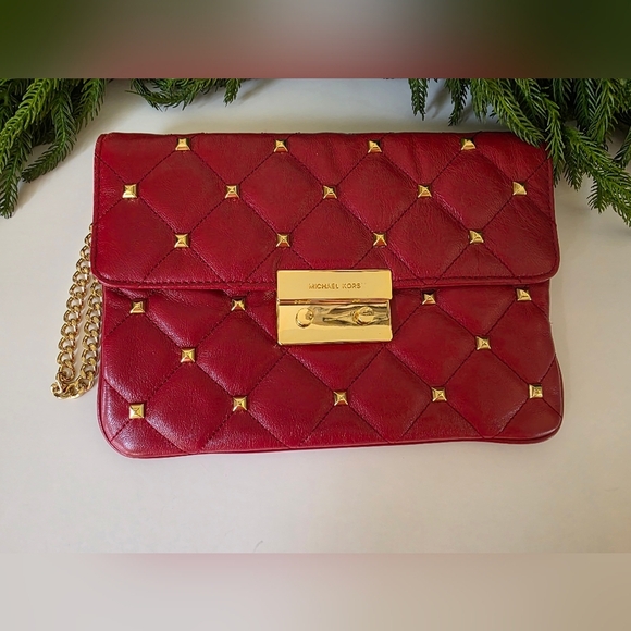 Michael Kors Sloan Quilted Leather Shoulder Bag- Red- Gold Chain Strap- Like New - Picture 12 of 16